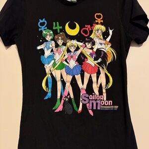Sailor Moon Graphic Tee Ladies Medium Like New